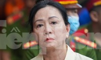 Hình ảnh bà Trương Mỹ Lan trước phiên xét xử sáng nay