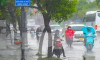 Mưa lớn tiếp tục kéo dài tại TPHCM và Nam bộ