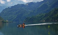  Sông Đà chảy vào đất Việt qua những tỉnh nào?
