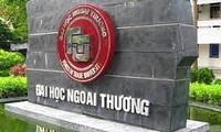 Trường đại học đầu tiên ở phía Bắc cho sinh viên được trở lại trường từ 16/2