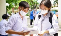 Hơn 30% học sinh Hà Nội không có suất vào lớp 10 công lập, các trường ôn tập ra sao?