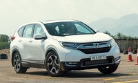 Honda CR-V tăng giá thêm 10 triệu ngay đầu năm mới.
