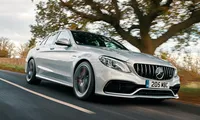 Top 10 sedan hạng sang năm 2021