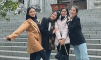 Những hình ảnh đời thực giản dị và xinh đẹp của Hoa hậu Đỗ Thị Hà và hai á hậu 