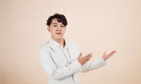 Chàng kỹ sư xây dựng đam mê cầm MIC