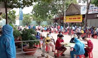 Các tình nguyện viên của Lâm Đồng tham gia công tác phòng chống dịch ở Bình Dương