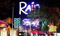 quán bar Rain