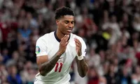 Rashford viết tâm thư &apos;đọc muốn khóc&apos; sau khi đá hỏng luân lưu