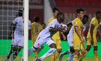 &apos;Thần tài&apos; Rimario ghi bàn, Hải Phòng thoát thua HAGL trên sân nhà 