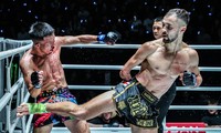 Võ sĩ một tay Jake Peacock, từ cậu bé tật nguyền đến ngôi sao MMA