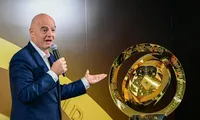 Gần 80 triệu đồng cho tấm vé gặp Chủ tịch FIFA