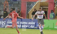 Các huyền thoại MU tái hiện quá khứ huy hoàng trên sân Hàng Đẫy