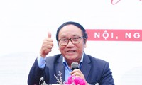 Nhà thơ Trần Đăng Khoa: ‘Đi học thời nào cũng có áp lực’