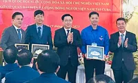 Lê Đức Thắng - Bí thư Ban cán sự Đoàn tại Cuba báo cáo với Chủ tịch Quốc hội và Đoàn đại biểu cấp cao Quốc hội nước ta tại Cuba 