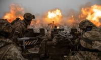 Donetsk bị pháo kích dữ dội, Mátxcơva lên tiếng