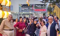 &apos;Bắt bệnh&apos; du lịch Hội An 