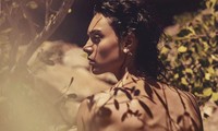 Chân dài 9x nước Úc sexy đầy ma mị hút hồn người nhìn