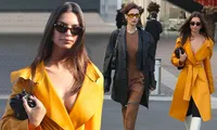 Hai chân dài nổi tiếng làng mốt bước đi trên phố với thần thái quyến rũ như trên sàn catwalk