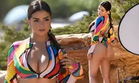 Cô là một trong nhiều sao đã có mặt ở Ibiza ngay sau khi lệnh phong toả vì COVID-19 được nới lỏng ở nhiều quốc gia.