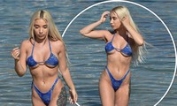 Tình đồng giới của nữ võ sĩ đấm bốc Nicola Adams mặc bikini hớ hênh ở biển