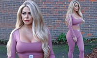 Mẫu nội y Anh quốc Bianca Gascoigne khoe dáng &apos;bốc lửa&apos; trên phố