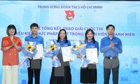 Cán bộ Đoàn phải là những người nghiêm túc nhất trong chấp hành pháp luật