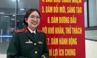 &apos;Bóng hồng&apos; tốt nghiệp thủ khoa Học viện Kỹ thuật Quân sự