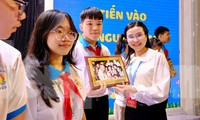 Bí thư Trung ương Đoàn gặp mặt đại biểu Cháu ngoan Bác Hồ toàn quốc 