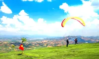 130 vận động viên sẽ bay dù qua thung lũng ở Kon Tum
