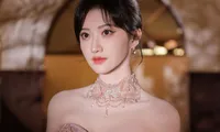 Cảnh Điềm bị chê giả tạo, danh tiếng tụt dốc sau vụ bị dọa tung video nóng với bạn trai