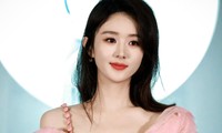 Khán giả chen chúc nhau để ngắm Triệu Lệ Dĩnh