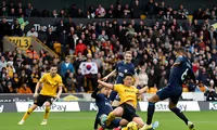 Wolves khiến Chelsea nhận &apos;chén đắng&apos; đêm Giáng sinh 