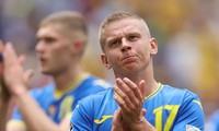 Ukraine thua bạc nhược, Zinchenko thừa nhận &apos;không dám nhìn vào mắt người hâm mộ&apos;