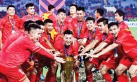 Góc nhìn lịch sử AFF Cup: Muốn vô địch, phải thắng chung kết lượt đi