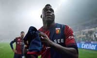 'Ngựa chứng' Mario Balotelli trên đường tới Hàn Quốc chơi bóng