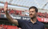 Thất bại trước Barcelona, Real Madrid thay HLV ngay từ tháng sau