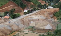 Rầm rộ san gạt đất trái phép với quy mô lớn ở Yên Bái
