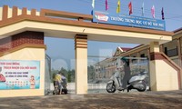 Vụ cô giáo bị học sinh nhốt, xúc phạm: Điều chuyển hiệu trưởng, kỷ luật cảnh cáo cô giáo
