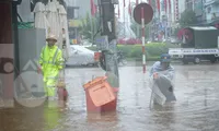 Ngập úng, sạt lở, giao thông ách tắc cục bộ ở Sa Pa
