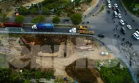 Đại lộ &apos;triệu đô&apos; phía nam TPHCM bị bóp nghẹt bởi loạt công trình