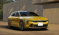 Lộ diện kiểu dáng mới của Kia K4