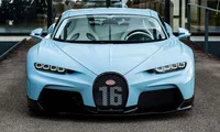 Đèn pha của Bugatti Chiron cũ mua được một chiếc Porsche 911 mới