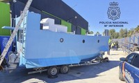 Tây Ban Nha: Tự chế tàu ngầm để chở ma túy