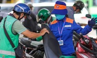 Giá xăng dầu đồng loạt tăng