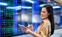 Chứng khoán rộn ràng đón tin vui