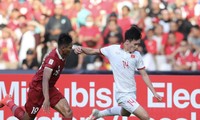 Cuộc chiến trên sân Mỹ Đình giữa Việt Nam và Indonesia hôm nay hứa hẹn sẽ nảy lửa như màn đối đầu ở lượt đi tại Bung Karno. Ảnh: Hữu Phạm
