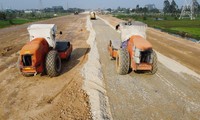 Bộ GTVT khẳng định sẽ hoàn thành 4 dự án cao tốc trong năm 2022, trong đó có đoạn Mai Sơn (Ninh Bình)- QL45 (Thanh Hóa). Ảnh: Trọng Đảng 
