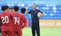 Asian Cup và &apos;duyên&apos; của ông Troussier 