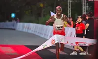 Làn gió ngoại khuấy đảo đường chạy Tiền Phong Marathon 2025