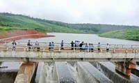 Nguyên nhân hồ chứa nước trăm tỷ bị sụt trượt, phải công bố tình trạng khẩn cấp